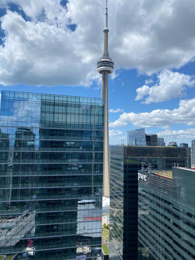 Toronto Cn Tower Maple Leaf Square Luxurious 2 Bedroom Condo Bagian luar foto